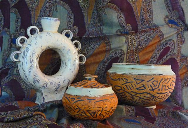 Stoneware Three Carved Pieces Small